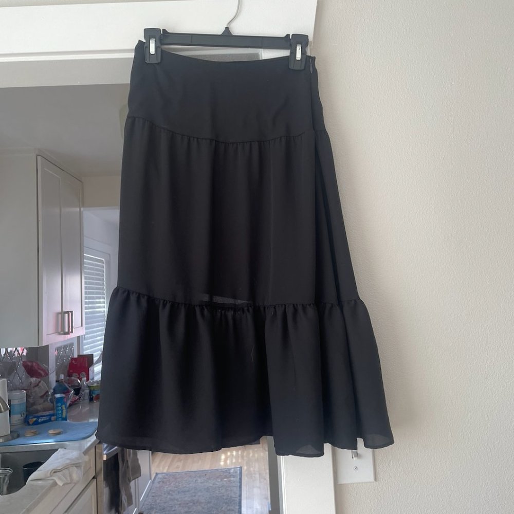 Banana Republic black midi skirt